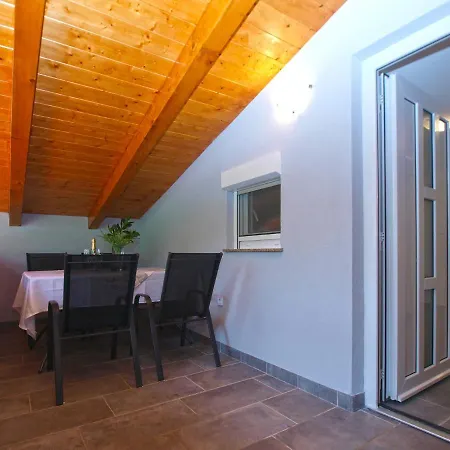 Tatil Evi House Katarina 2212 Peroj