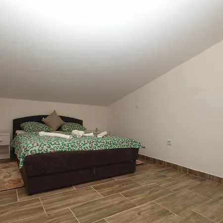 Дом отдыха House Katarina 2212 Перой