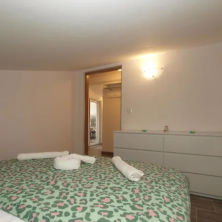 House Katarina 2212 בית נופש פרוי